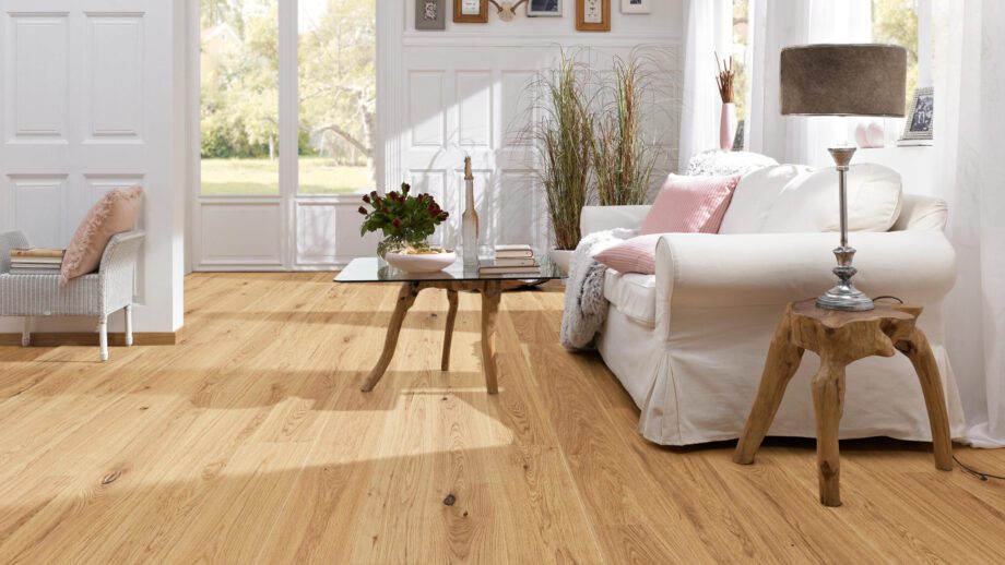 Паркет Tarkett, Pure, дуб Rustic Plank XT, 2-х сторонняя фаска, 1 полоса, брашированная, матовый лак
