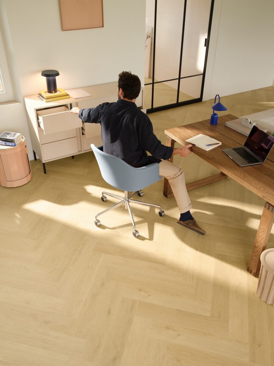 herringbone-laminate-floor-quick-step-impressive-design-nutmeg-oak Herringbone laminate floor Quick-Step Impressive Дизайн Nutmeg Oak