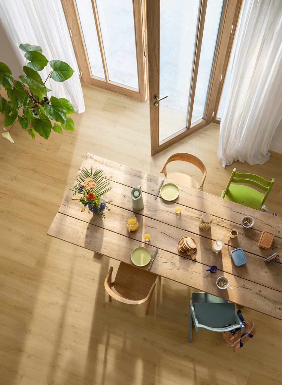 Виниловый ламинат Quick-Step Bloom Brushed Oak Honey – 13