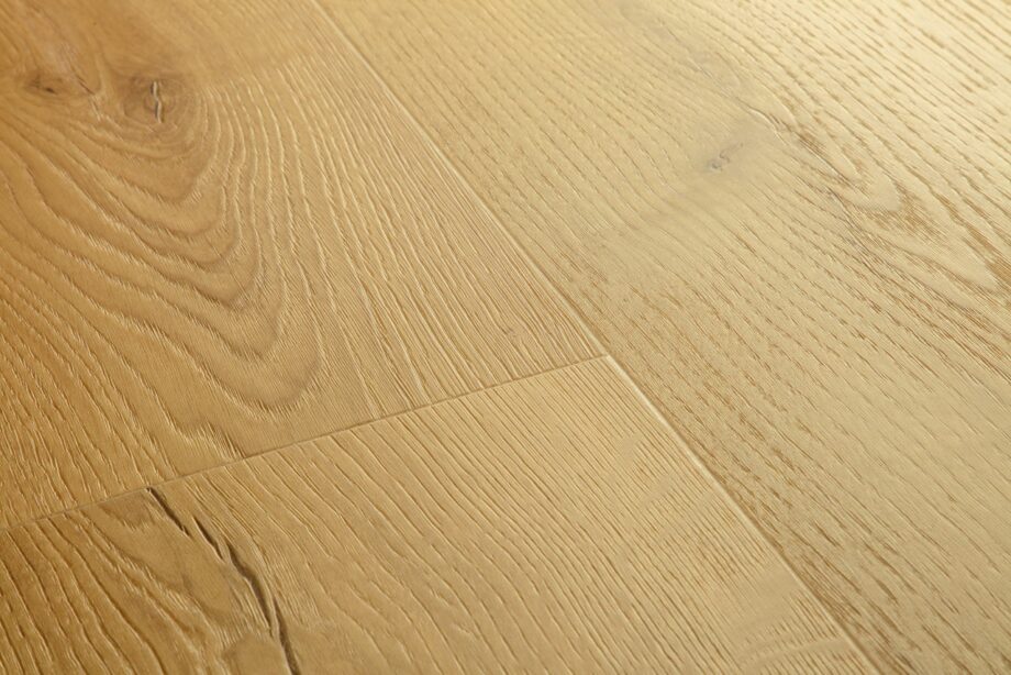 Виниловый ламинат Quick-Step Bloom Brushed Oak Honey – фото 3 Виниловый ламинат Quick-Step Bloom Brushed Oak Honey – 3