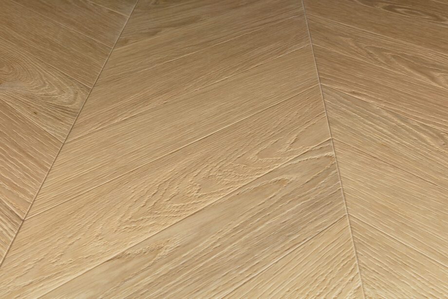 Tugevdatud südamikuga LVT vinüülparkett Floorify Chevron Rocky F701 4 Tugevdatud südamikuga LVT vinüülparkett Floorify Chevron Rocky F701