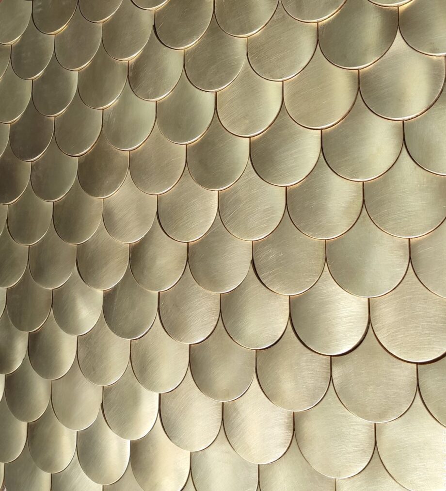abk-dune-metal-sirena-gold-30×20-2 Metallmosaik Dune Sirena Gold, 30x20 cm, 5 mm – miljöbild