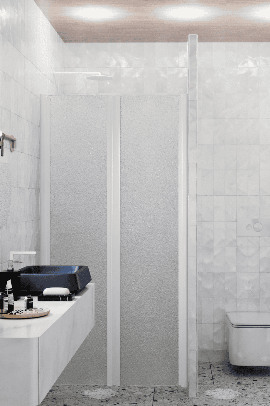 Душевая перегородка в нишу Hietakari Infinia 241, белый профиль, узорчатое стекло Chinchilla Душевая перегородка в нишу Hietakari Infinia 241, белый профиль, узорчатое стекло Chinchilla