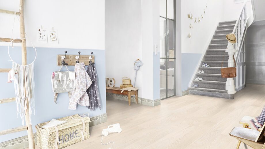 Tammeparkett Tarkett Grace White Lace Plank XT esikus