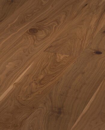 Паркетная доска Орех американский American walnut lively, 1 полоса, матовый лак PD400