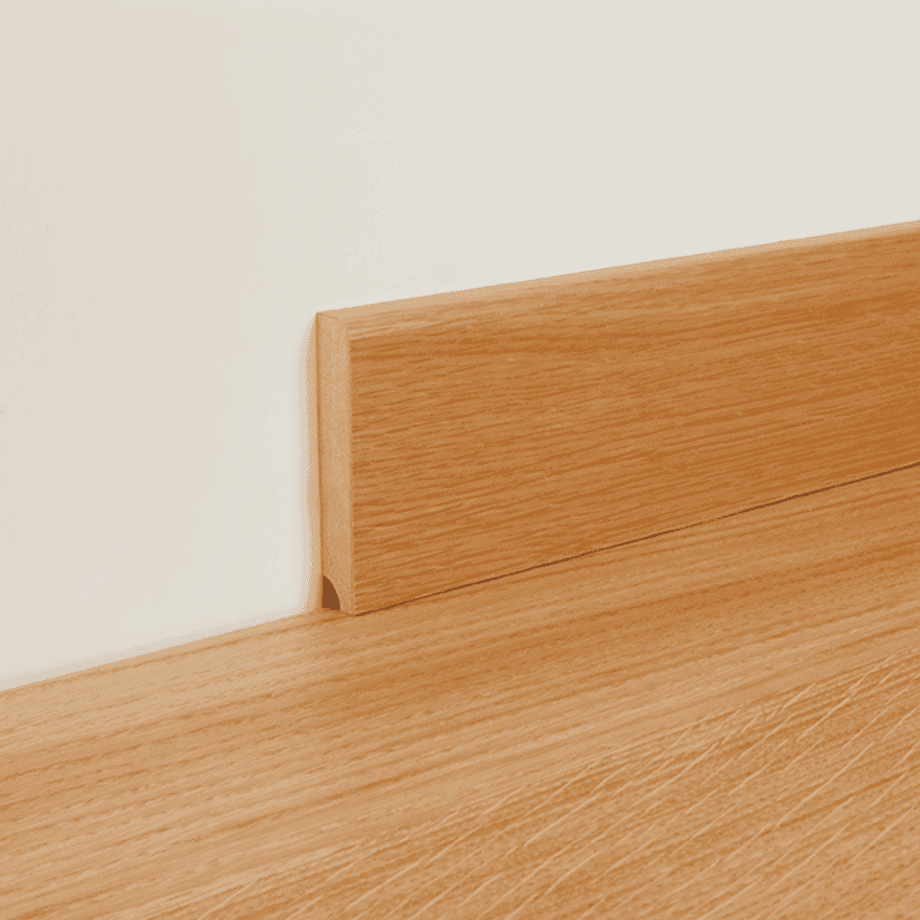 Шпонированный плинтус Parky Manhattan Oak, дуб, влагостойкий МДФ, 2150 x 60 x 12 мм Шпонированный плинтус Parky Ivory Oak, дуб, влагостойкий МДФ, 2150 x 60 x 12 мм
