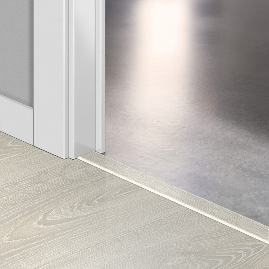 qsincp03559-1 Профиль Incizo 5-в-1 Quick-Step Patina Classic Oak Light для ламината, 13x48x2150 мм