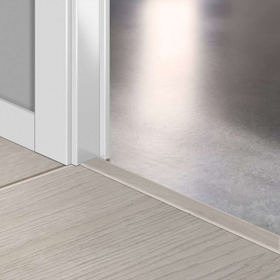 qsincp03990-1 Профиль Incizo 5-в-1 Quick-Step Venice Oak Light для ламината, 13x48x2150 мм