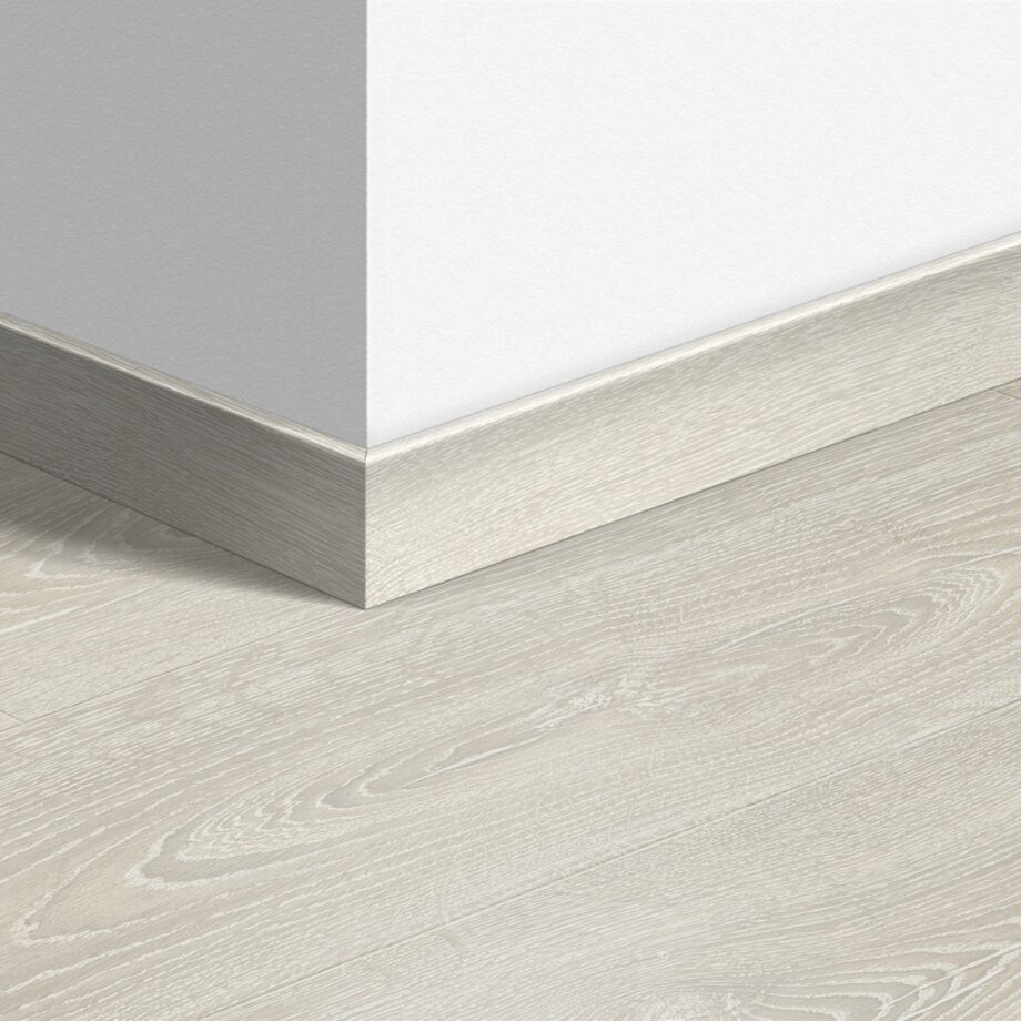 qssk03559-1 Плинтус Quick-Step Patina Classic Oak Light для ламината, МДФ, 12x58x2400 мм