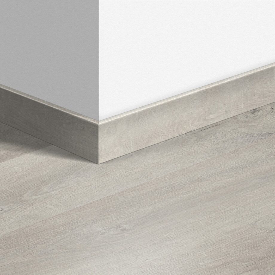 qssk03990-1 Плинтус Quick-Step Venice Oak Light для ламината, МДФ, 12x58x2400 мм