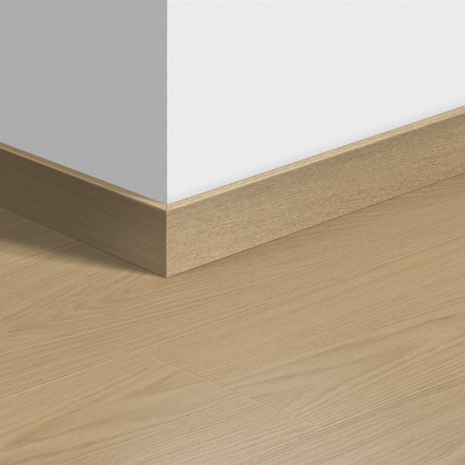 Плинтус Quick-Step Beige Varnished Oak для ламината, МДФ, 12x58x2400 мм