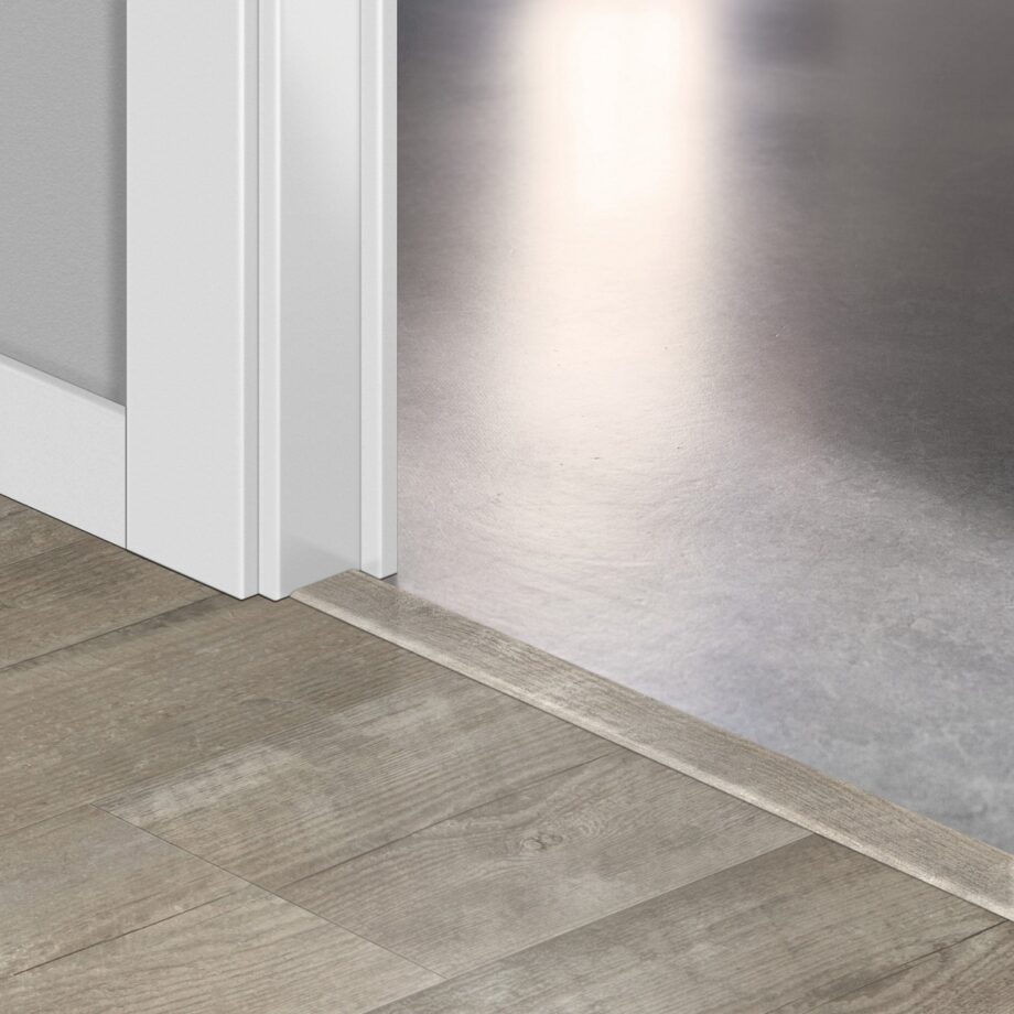 Профиль Incizo 5-в-1 Quick-Step Morning Mist Pine для жёсткого LVT винила (Alpha), 8x45x2000 мм
