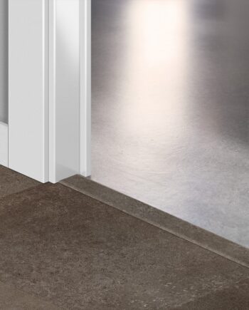 Профиль Incizo 5-в-1 Quick-Step Oxidized Rock для жёсткого LVT винила (Alpha), 8x45x2000 мм