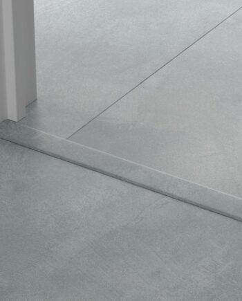 Профиль Incizo 5-в-1 Quick-Step Soft Sky для жёсткого LVT винила (Alpha), 8x45x2000 мм