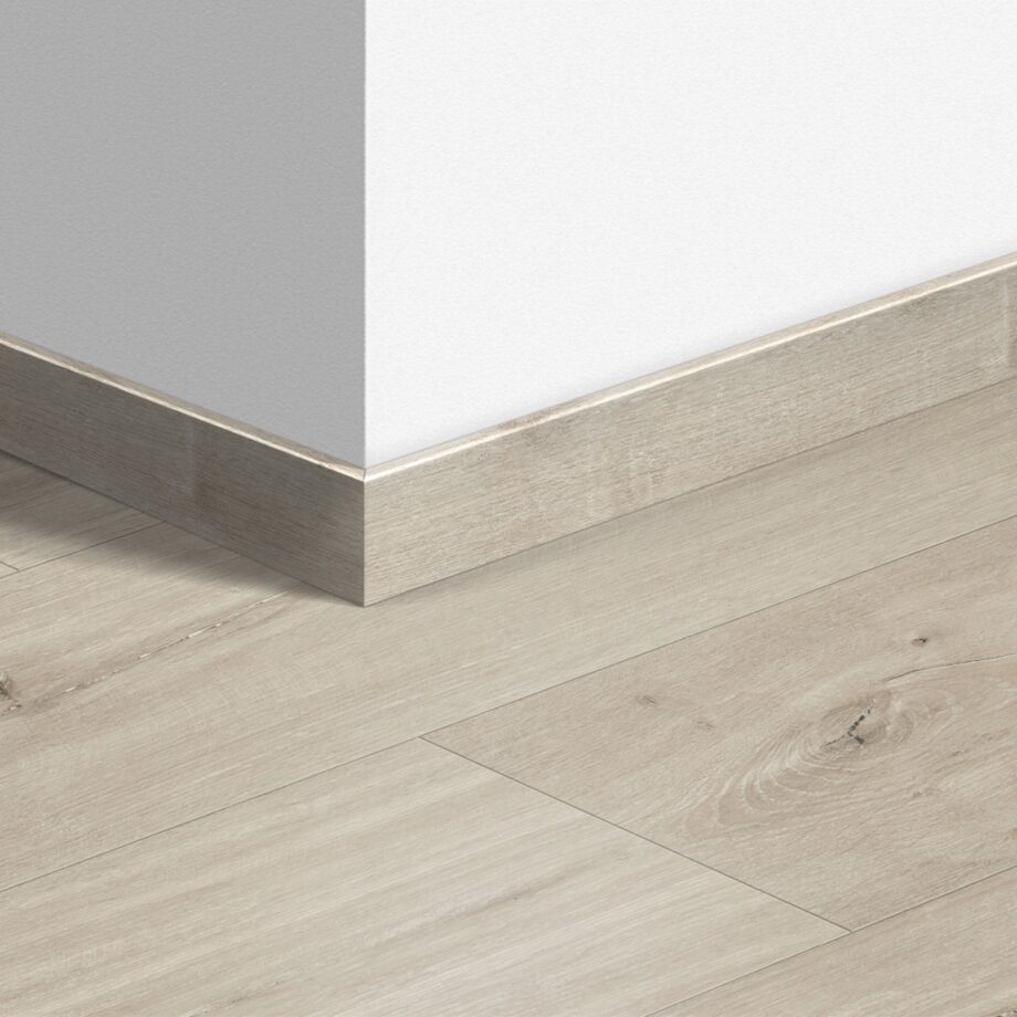 qsvsk40038-1 Плинтус Quick-Step Canyon Oak Beige для LVT винила, водостойкий, 12x58x2400 мм