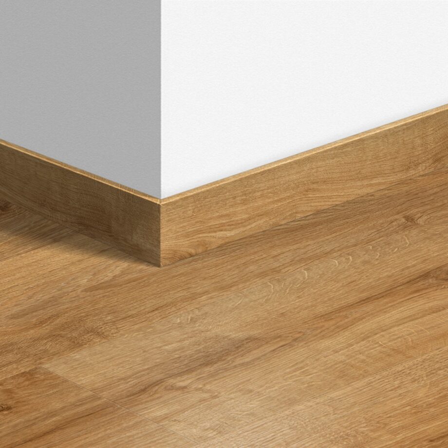 qsvsk40088-1 Плинтус Quick-Step Autumn Oak Honey для LVT винила, водостойкий, 12x58x2400 мм