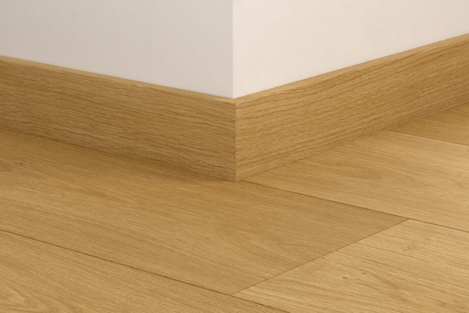 Плинтус Quick-Step Coast Oak Honey для LVT винила, водостойкий, 12x58x2400 мм