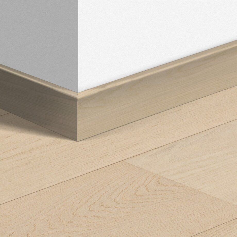 qswppskr01340-1 Деревянный плинтус Quick-Step Polar Oak Matt для паркета, шпонированный, 16x80x2400 мм