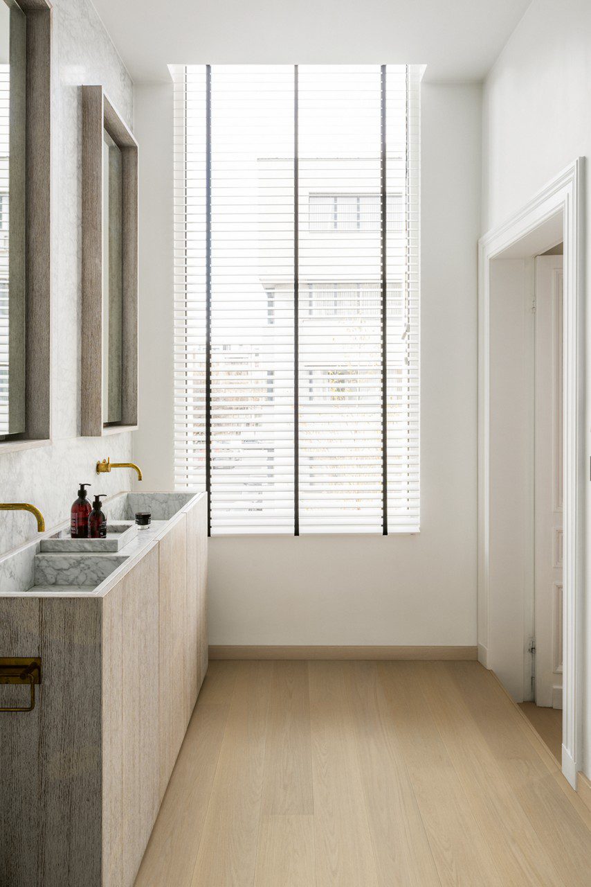 Tammeparkett Quick-Step Cascada Lily White Oak eriti matt lakk, veekindel 190mm