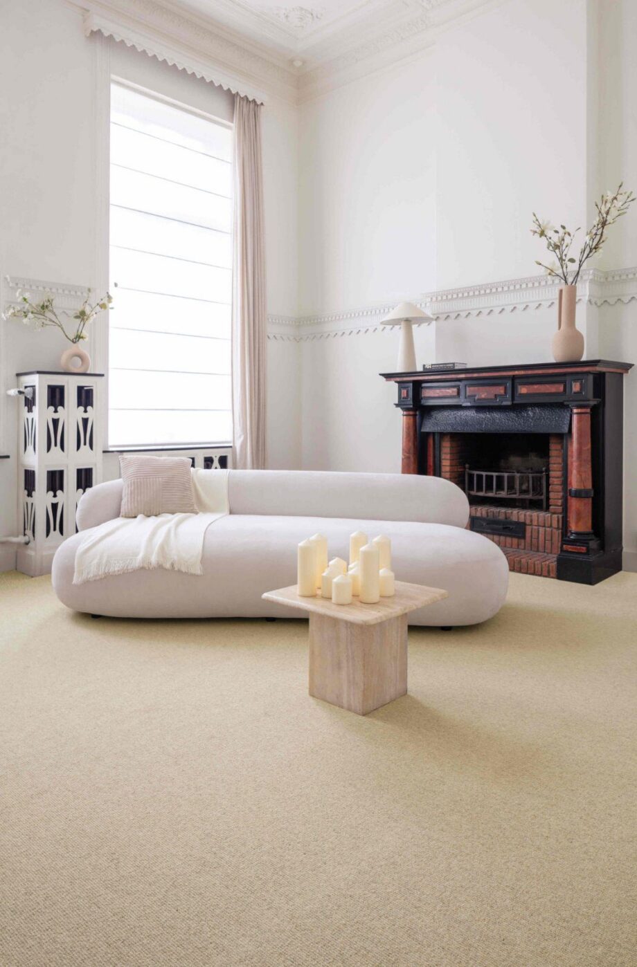 Шерстяное ковровое покрытие Creatuft Cadiz 10 Beige – фото 2 Шерстяное ковровое покрытие Creatuft Cadiz 40 Mid Grey – 2