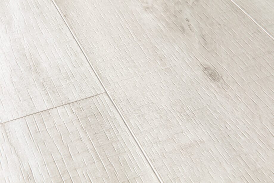 4371_8579_Vinyylilattia-LVT-QUICK-STEP-tammi-vaalea-sahattu-BACL40128-1