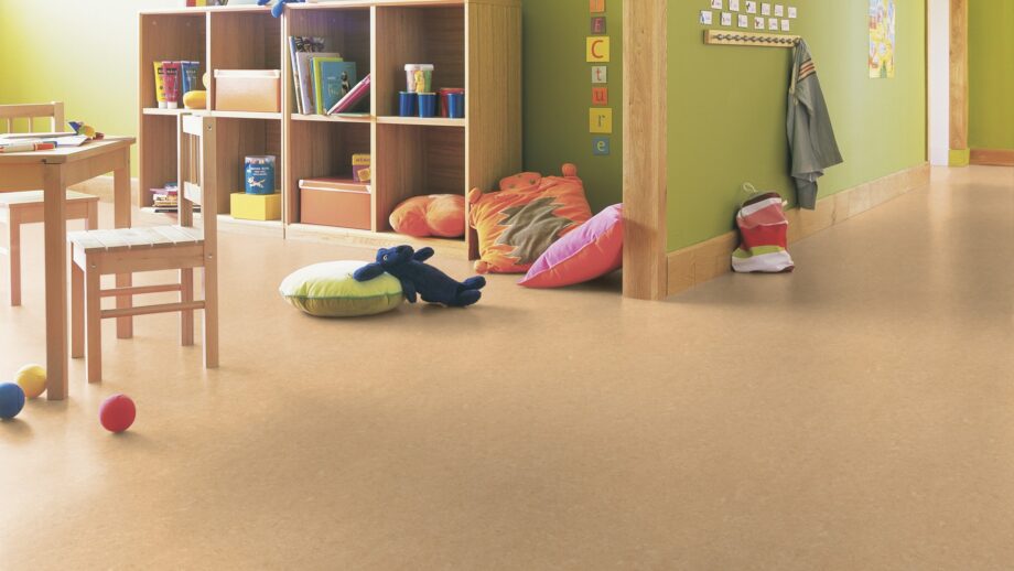 1706_11081_linoleumi-gerflor-marmorette-0098-desert-beige