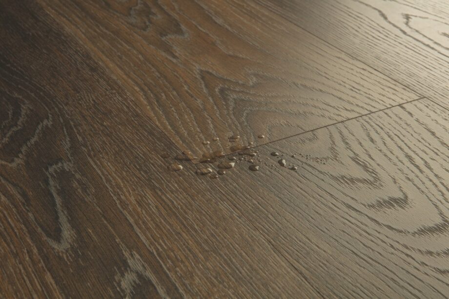 laminaatti-quick-step-classic-mocha-brown-oak