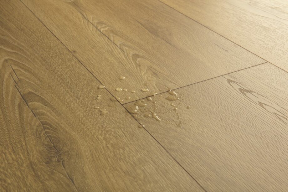 laminaattilattia-quick-step-classic-honey-brown-oak