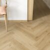 Виниловый ламинат ёлочкой Quick-Step Ciro Botanic Beige – фото 8 Виниловый ламинат ёлочкой Quick-Step Ciro Botanic Beige – 8