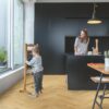 виниловый-ламинат-lvt-ёлочкой-quick-step-pristine-fall-oak-honey виниловый ламинат lvt ёлочкой quick-step pristine fall oak honey