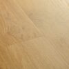 lvt-parkett-quick-step-blos-coast-tamm-honey LVT parkett Quick-Step Blos Coast tamm honey naturaalse tamme tooni ja faastitud tammest põrandalaud disainiga.