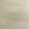 LVT parkett Quick-Step Illume Sandstone concrete helehalli beezhika tooni ja faasitud betooni disainiga