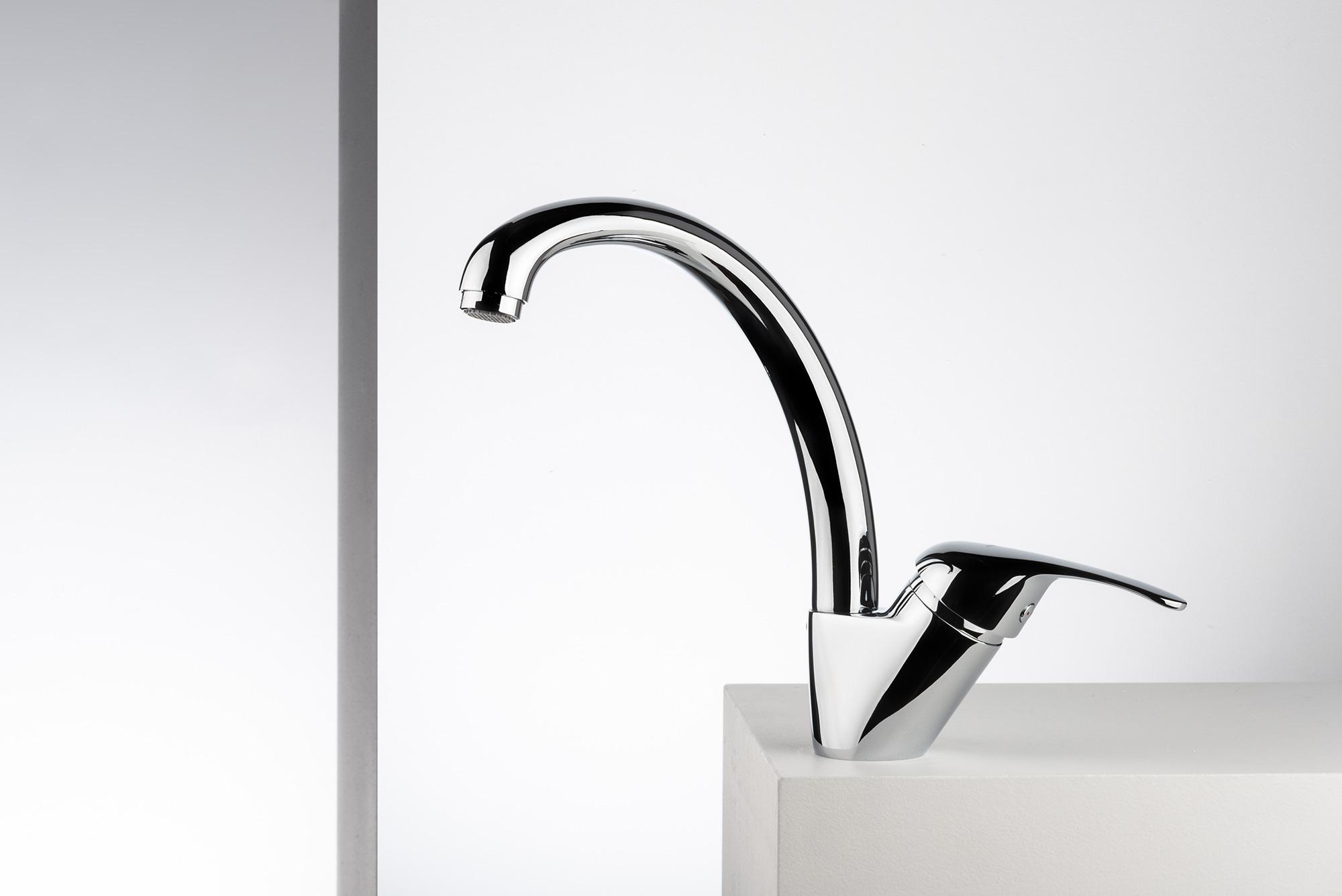 Кухонный смеситель Emmevi Ambra 9087CC с коротким изливом – 2