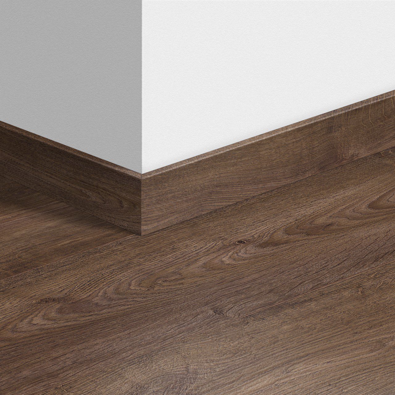Плинтус Quick-Step Autumn Oak Chocolate для LVT винила, водостойкий, 12x58x2400 мм