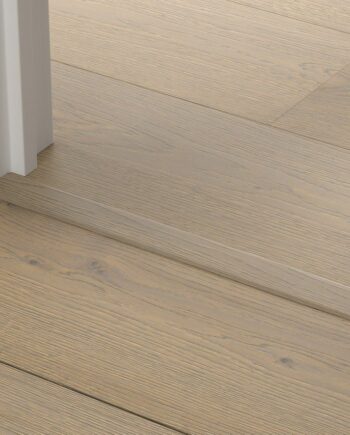 Профиль Incizo 5-в-1 Quick-Step Carbis Oak Extra Matt для паркета, древесный шпон, 17x54x2150 мм
