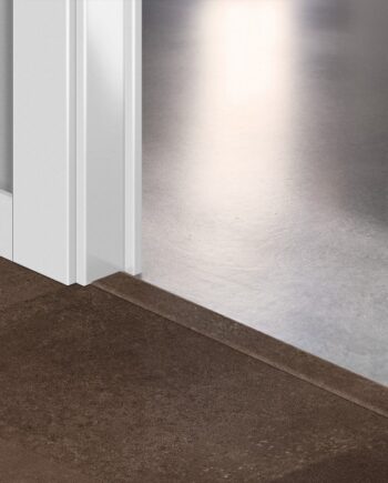 Профиль Incizo 5-в-1 Quick-Step Cinnamon Rock для жёсткого LVT винила (Alpha), 8x45x2000 мм
