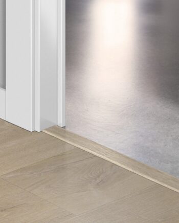 Профиль Incizo 5-в-1 Quick-Step Cotton Oak Beige для жёсткого LVT винила (Alpha), 8x45x2000 мм