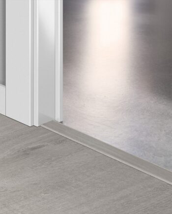 Профиль Incizo 5-в-1 Quick-Step Cotton Oak Cold Grey для жёсткого LVT винила (Alpha), 8x45x2000 мм