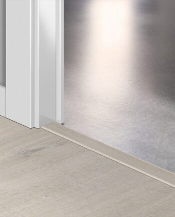 Профиль Incizo 5-в-1 Quick-Step Cotton Oak White Blush для жёсткого LVT винила (Alpha), 8x45x2000 мм