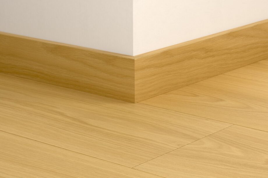 qssk05794-1 Плинтус Quick-Step Biscuit Brown Oak для ламината, МДФ, 12x58x2400 мм