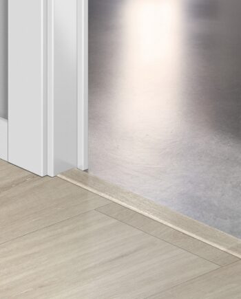 Профиль Incizo 5-в-1 Quick-Step Canyon Oak Beige для жёсткого LVT винила (Alpha), 8x45x2000 мм