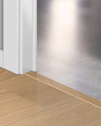 Профиль Incizo 5-в-1 Quick-Step Desert Oak Extra Matt для паркета, древесный шпон, 17x54x2150 мм