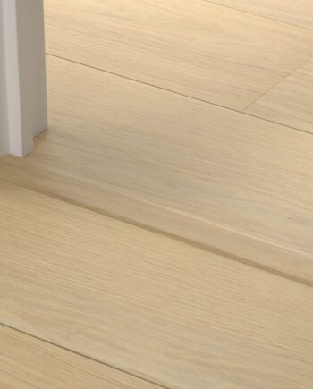 Профиль Incizo 5-в-1 Quick-Step Lily White Oak Extra Matt для паркета, древесный шпон, 17x54x2150 мм