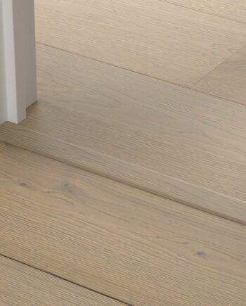 Профиль Incizo 5-в-1 Quick-Step Carbis Oak Extra Matt для паркета, древесный шпон, 17x54x2150 мм