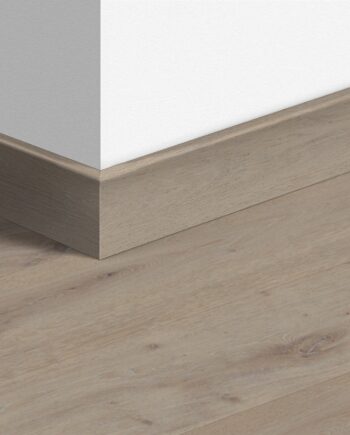 Деревянный плинтус Quick-Step Winter Storm Oak Extra Matt Oiled для паркета, шпонированный, 16x80x2400 мм