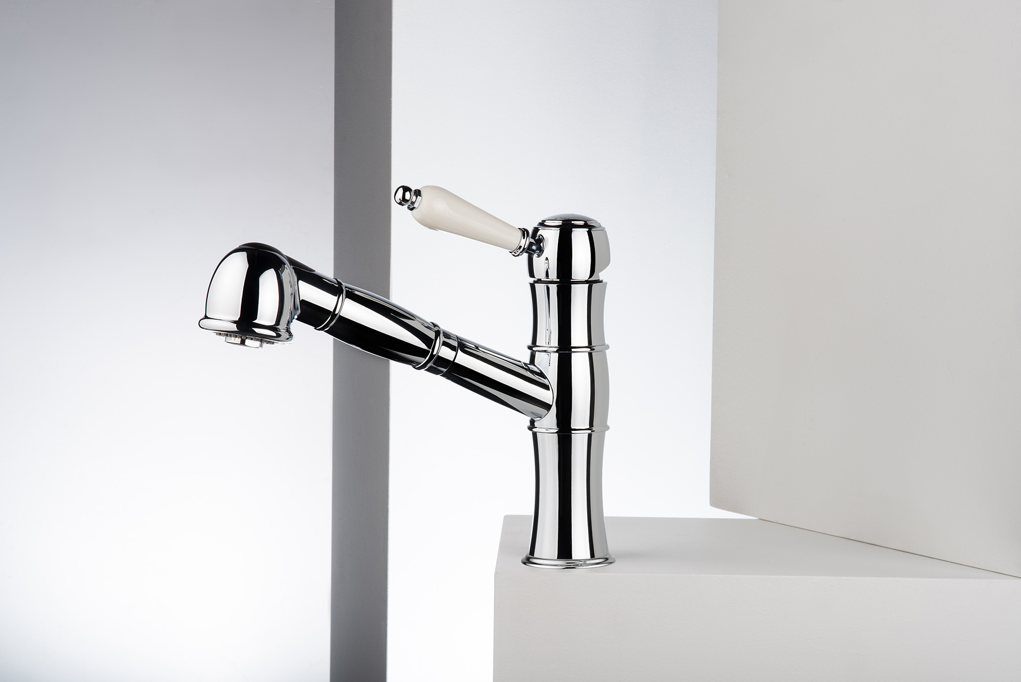 Смеситель для кухни Emmevi Laguna 40065 с выдвижной лейкой – 2