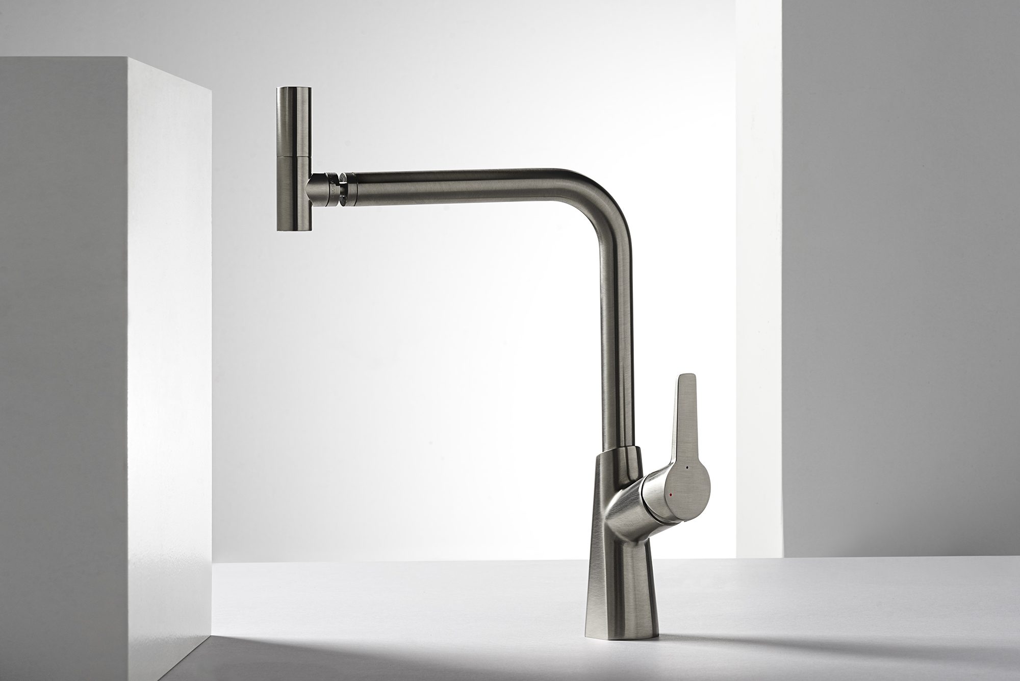 Смеситель для кухни Emmevi Nicla 89078ES, высокий L-образный излив – 2