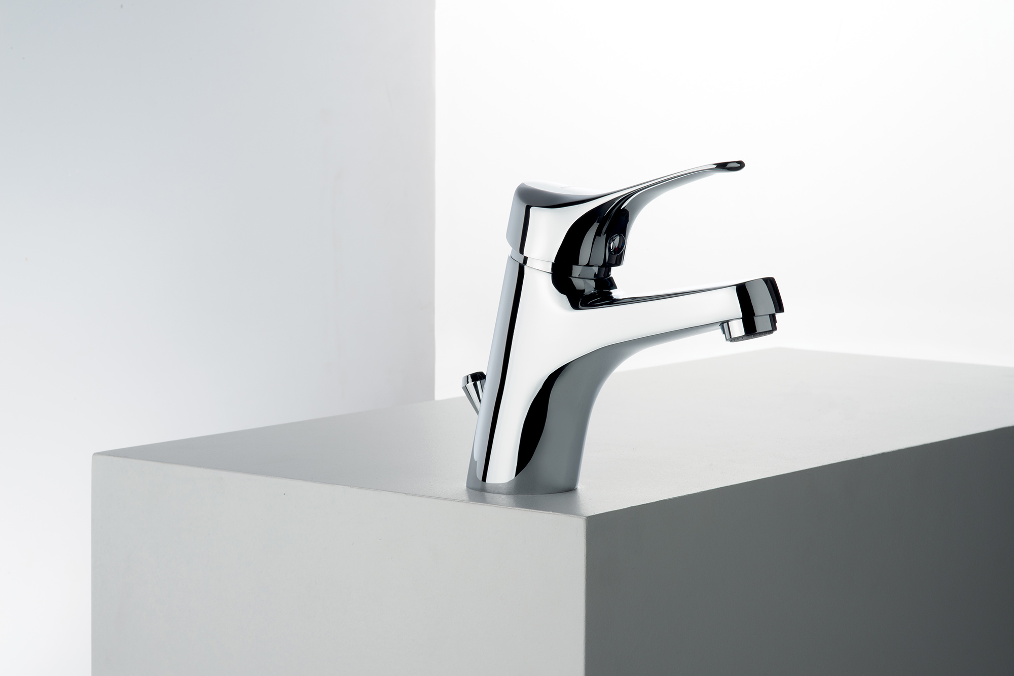 Высокий смеситель для раковины Emmevi Zeus 3003ZBIG с клапаном – 3